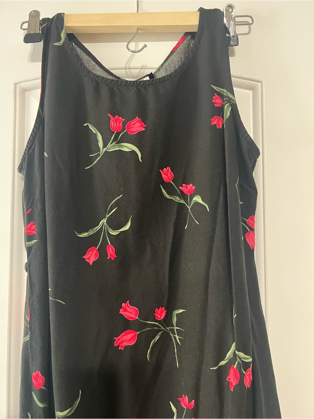 Vintage 90’s Teddi Dresses long dress with red Tulips and tie back. Size 10 - Picture 3 of 8